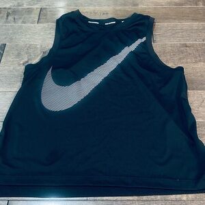 Like New Women’s Sz S Nike Black Swoosh Workout Crop Top